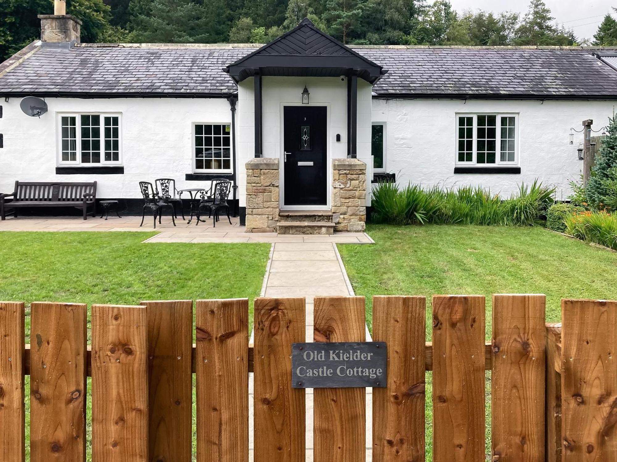 Old Kielder Castle Cottage Екстер'єр фото